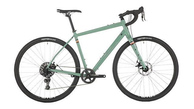 Salsa journeyman flat bar claris 700 hot sale bike review