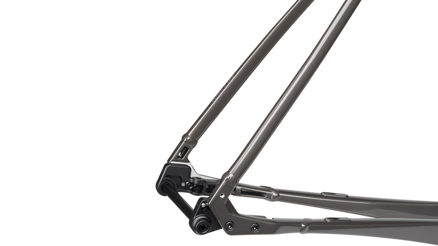 Salsa Stormchaser Frameset Metallic Black color rear end detail